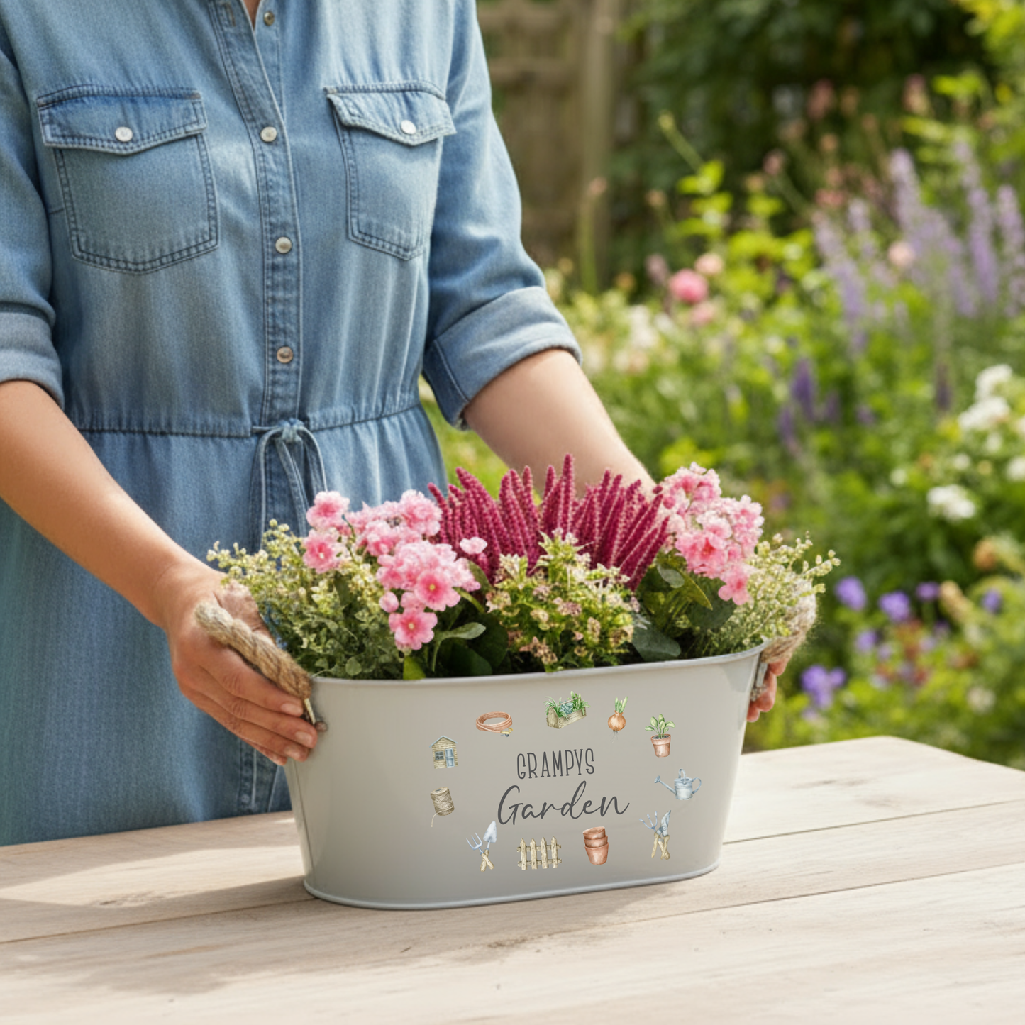 Personalised Grampy Garden Planter – Metal Flower Planter Gift / Plant Pot | Callie Keepsakes