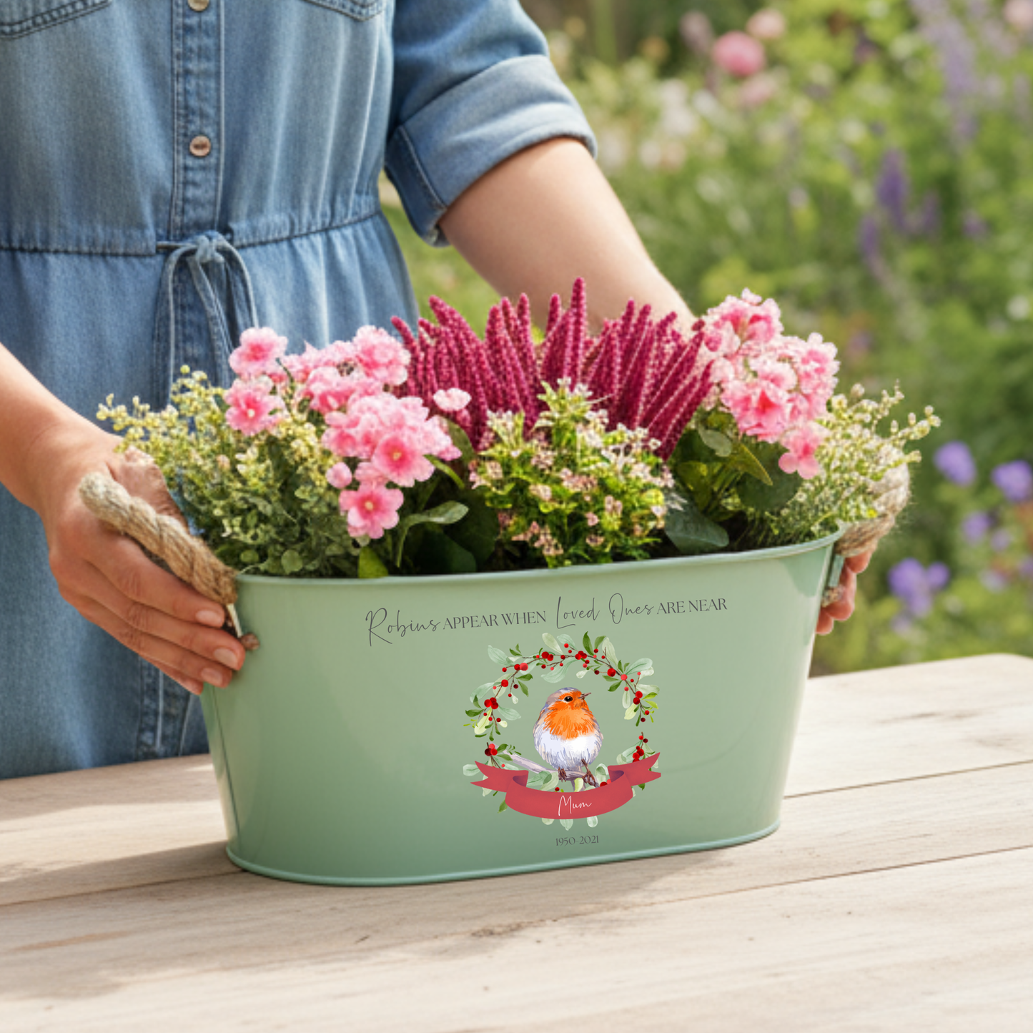 Robins Appear When Loved Ones Are Near Memorial Plant Pot