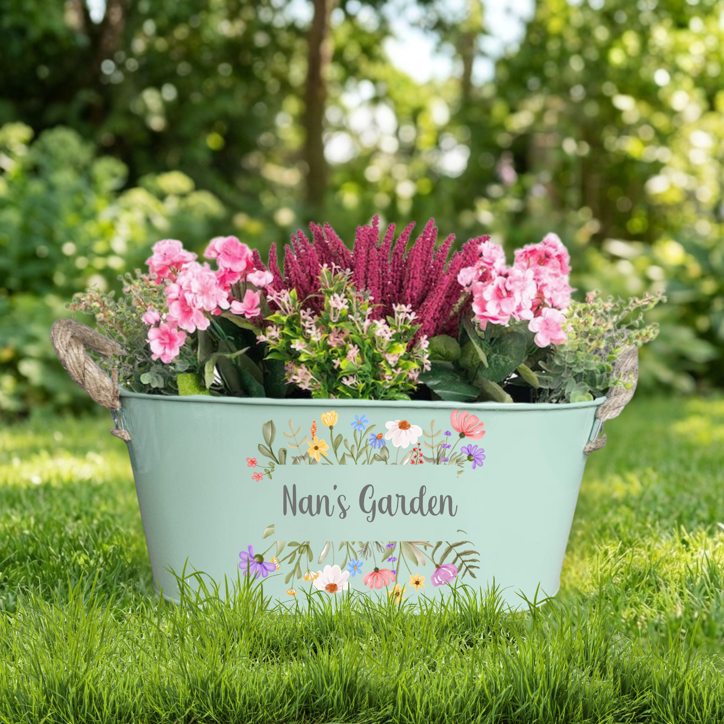 Personalised Garden Planter for Nan – Custom Name Plant Pot